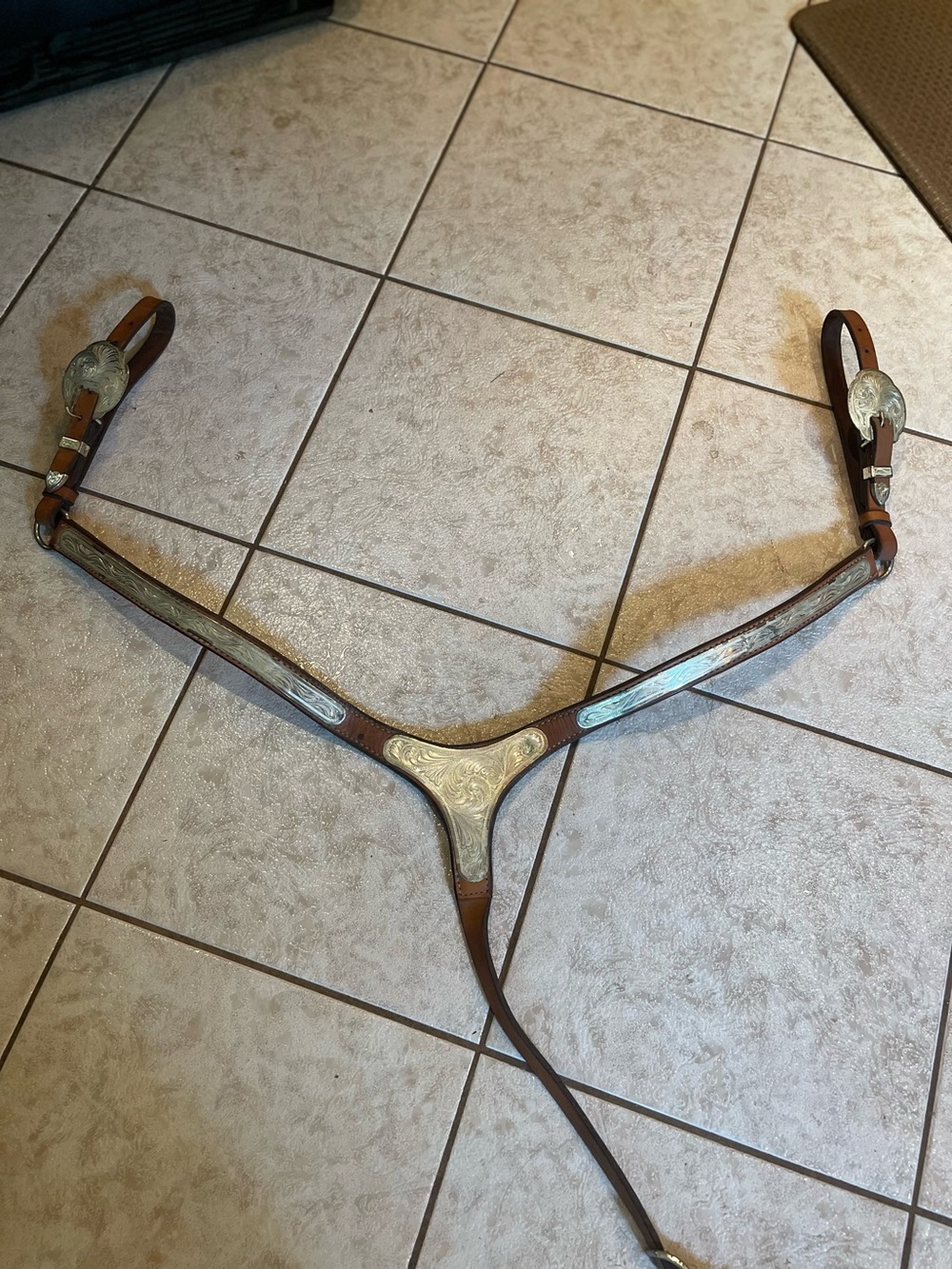 Horse Tack Vintage Western Silver Horse Show Leather Breast Collar